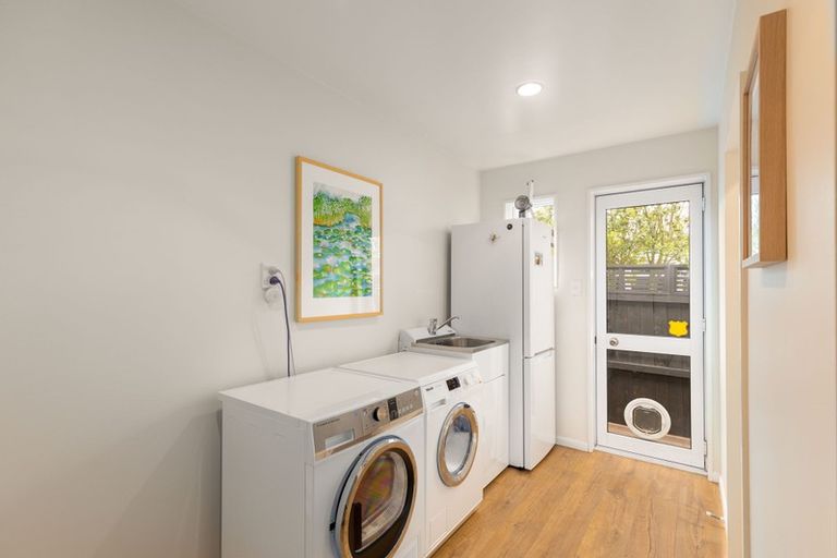 Photo of property in 21 Condell Avenue, Papanui, Christchurch, 8053