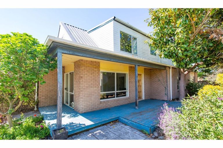 Photo of property in 14a Pannell Avenue, Wainoni, Christchurch, 8061