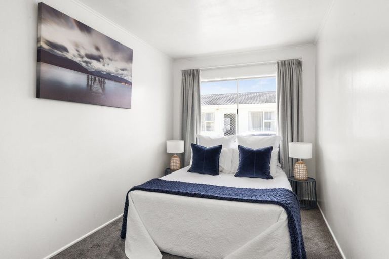 Photo of property in 2/97 Nelson Crescent, Napier South, Napier, 4110