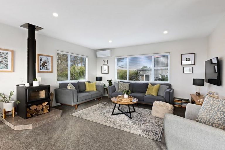 Photo of property in 212 Mainland Road, Kaipara Flats, Warkworth, 0984