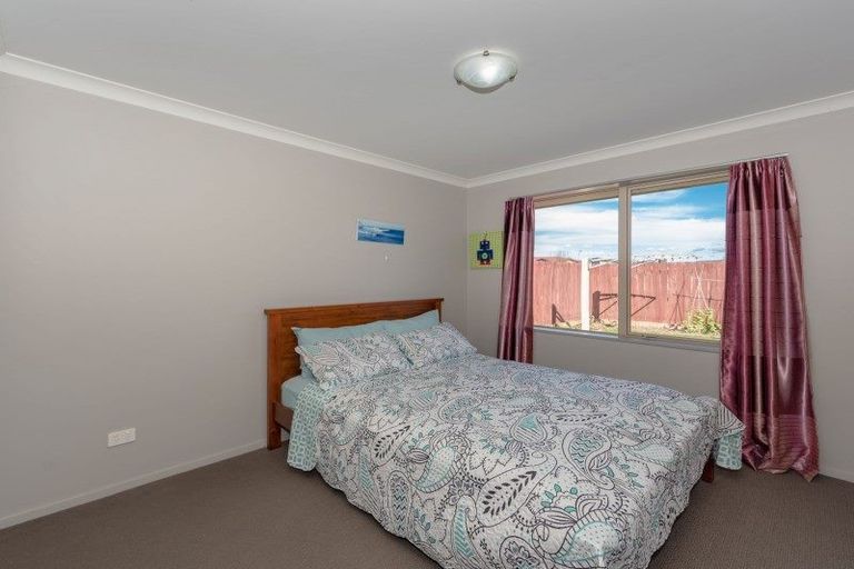 Photo of property in 10 Alderwick Place, Rototuna North, Hamilton, 3210