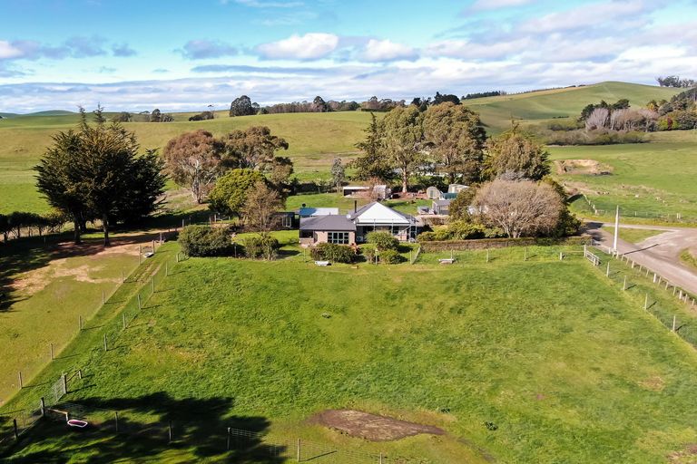 Photo of property in 319 Woodburn Road, Herbert, Oamaru, 9495