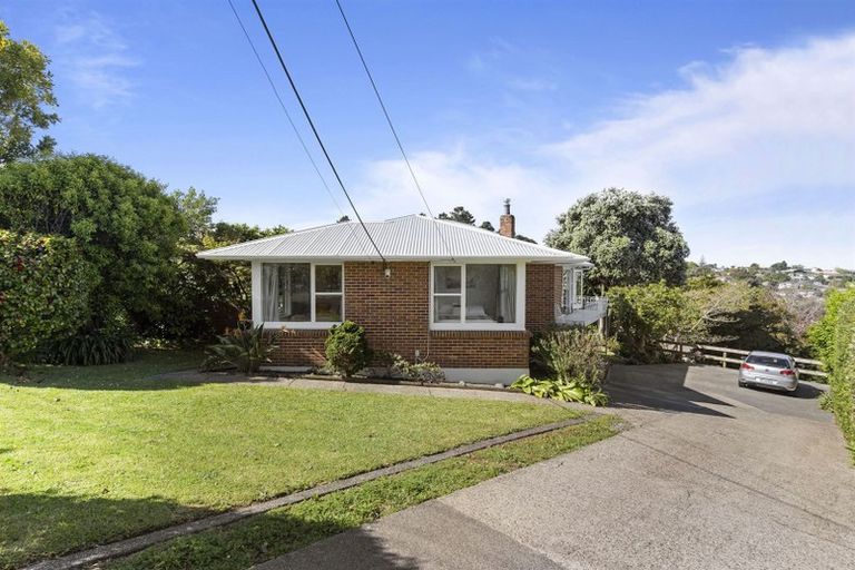 Photo of property in 19 Mcclintock Road, Massey, Auckland, 0614