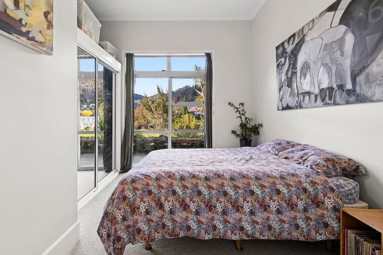 Photo of property in 20 Renwick Place, Nelson South, Nelson, 7010