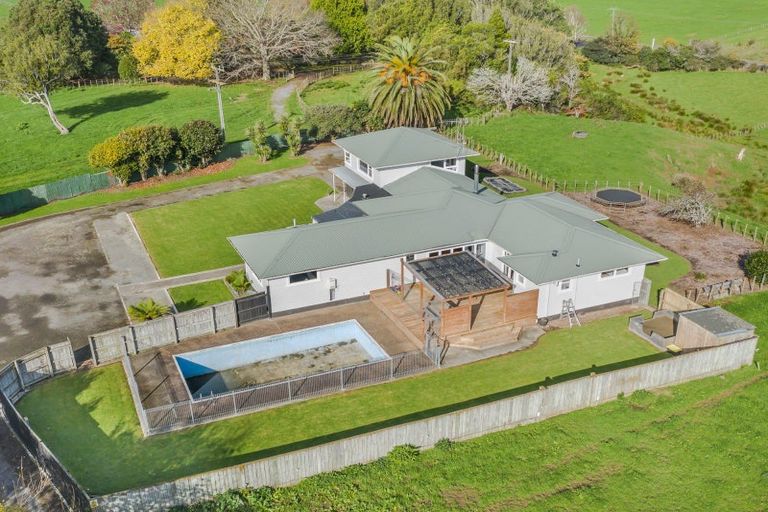 Photo of property in 51 Roslyn Road, Levin, 5510