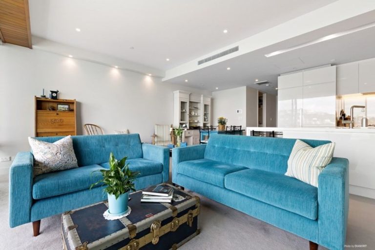 Photo of property in Clyde Quay Wharf, 1a/3 Clyde Quay Wharf, Te Aro, Wellington, 6011