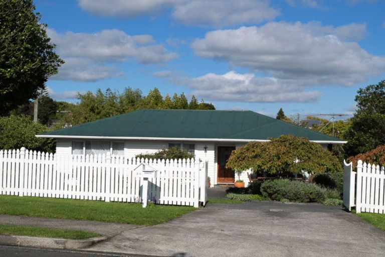 Photo of property in 34 Baird Street, Howick, Auckland, 2014