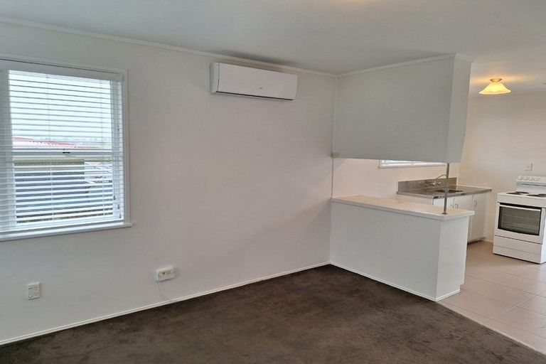 Photo of property in 8/115 Station Road, Papatoetoe, Auckland, 2025