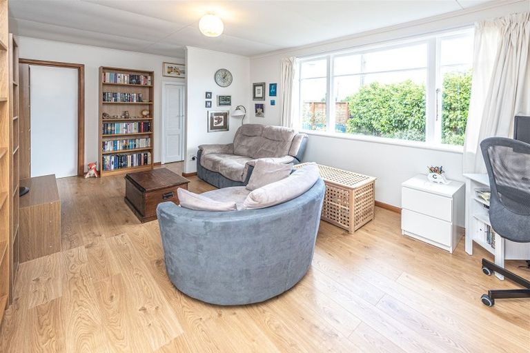 Photo of property in 27 Murch Place, Tawhero, Whanganui, 4500