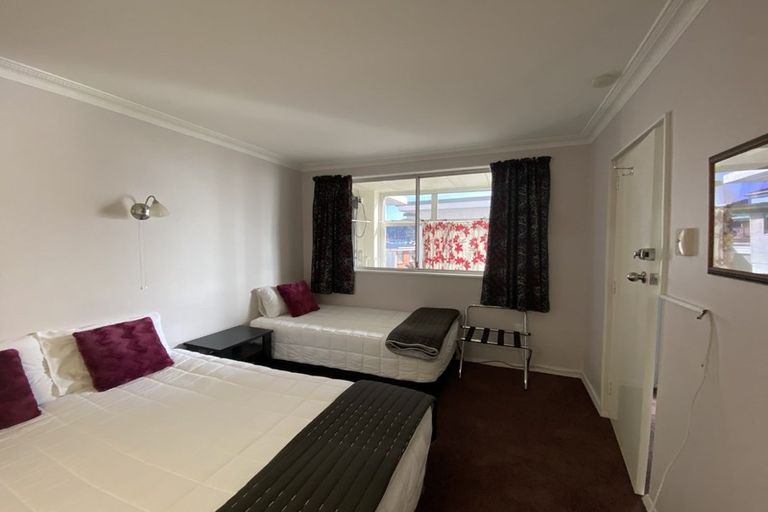 Photo of property in 1/29 Waikawa Road, Picton, 7220