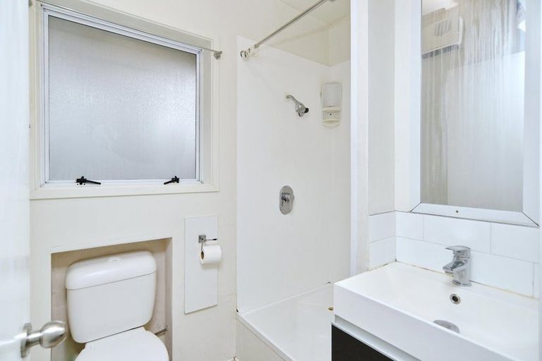 Photo of property in 27a Elizabeth Street, Riccarton, Christchurch, 8041