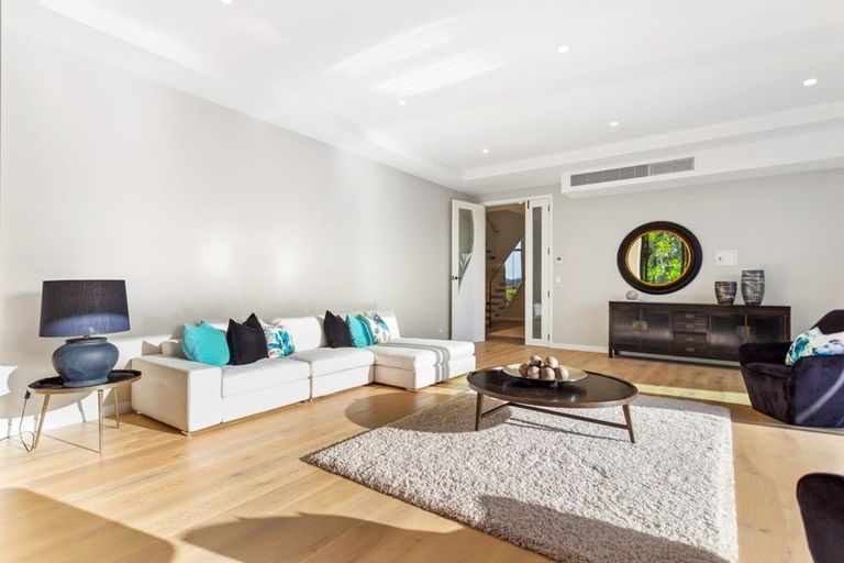 Photo of property in 46 Taha Puke Road, Okura Bush, Silverdale, 0794