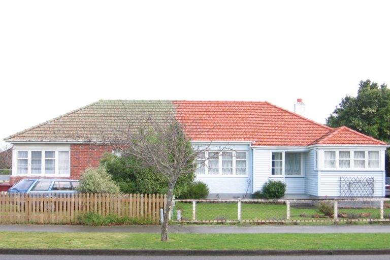 Photo of property in 66 Brightwater Terrace, Terrace End, Palmerston North, 4410