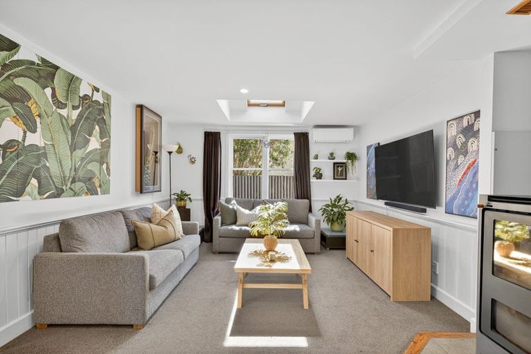 Photo of property in 380 Keyes Road, New Brighton, Christchurch, 8083