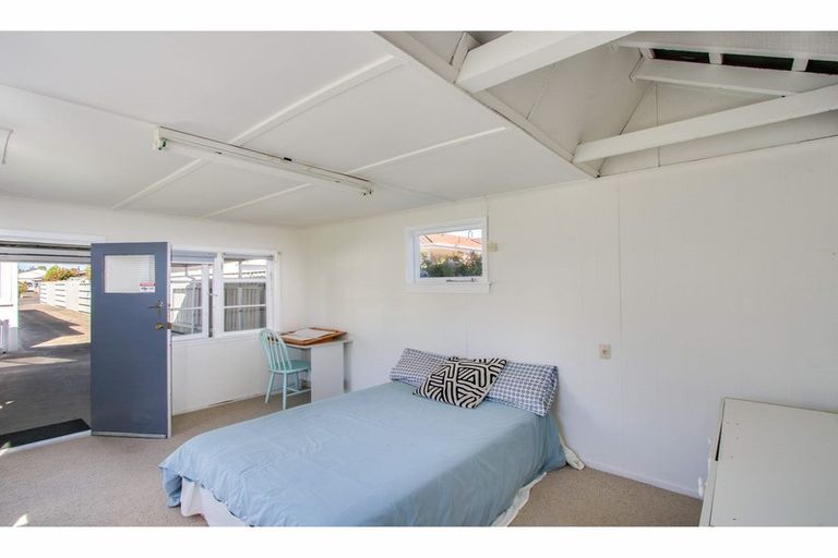 Photo of property in 107 Southampton Street West, Hastings, 4122