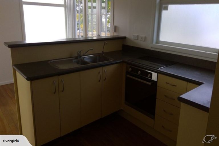 Photo of property in 20 Blease Street, New Lynn, Auckland, 0600