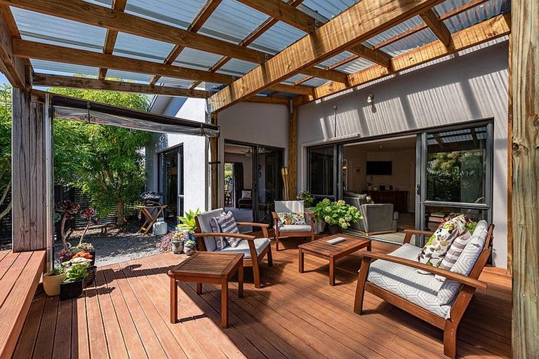 Photo of property in 11 Port Lane, Whitby, Porirua, 5024