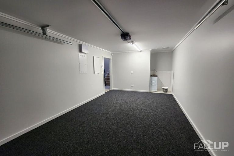 Photo of property in 6/35 Marine Parade, Hobsonville, Auckland, 0616