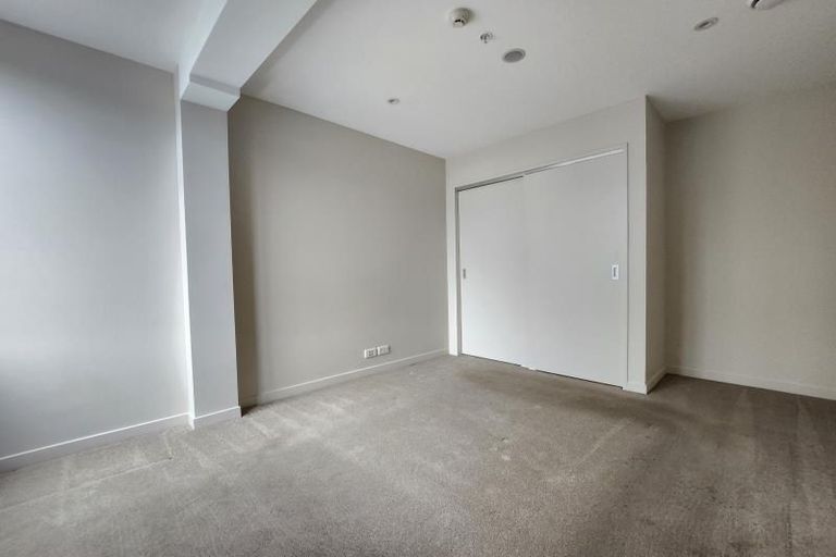 Photo of property in Nouvo Apartments, 3f/21 Rugby Street, Mount Cook, Wellington, 6021