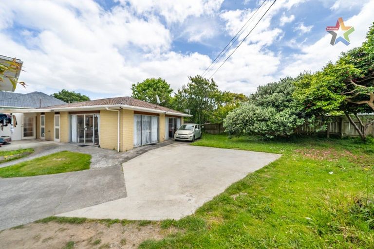 Photo of property in 11b Foster Street, Taita, Lower Hutt, 5011