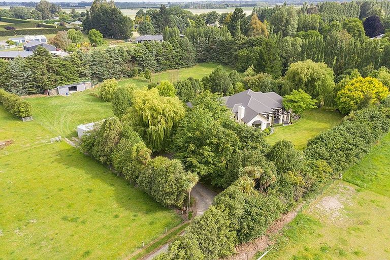 Photo of property in 208 Seafield Road, Elgin, Ashburton, 7772