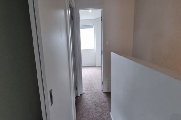 Photo of property in 37 Marumaru Lane, Manurewa, Auckland, 2102