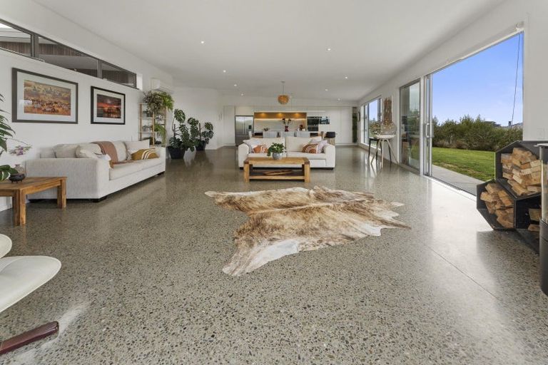 Photo of property in 6 Shirtcliff Lane, Redwood Valley, Richmond, 7081