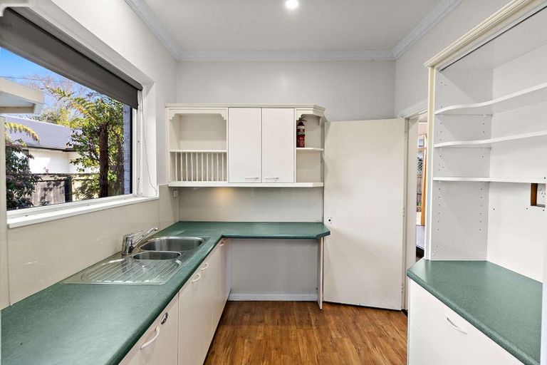 Photo of property in 105a Hinau Street, Riccarton, Christchurch, 8041