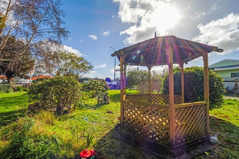 Photo of property in 26 Mclean Street, Woodville, 4920