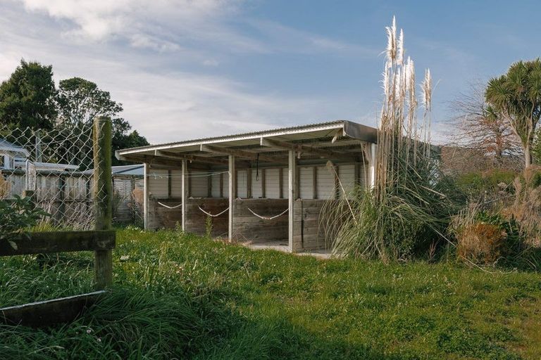 Photo of property in 44 Te Wanaka Road, Awapuni, Palmerston North, 4412