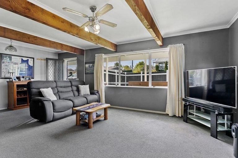 Photo of property in 2/27 Tobin Place, Richmond Heights, Taupo, 3330
