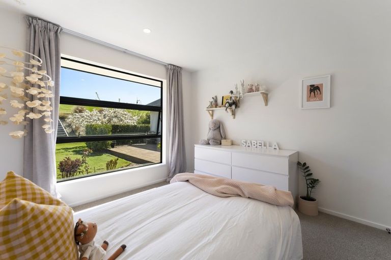 Photo of property in 39 Springbank Grove, Lower Shotover, Queenstown, 9371