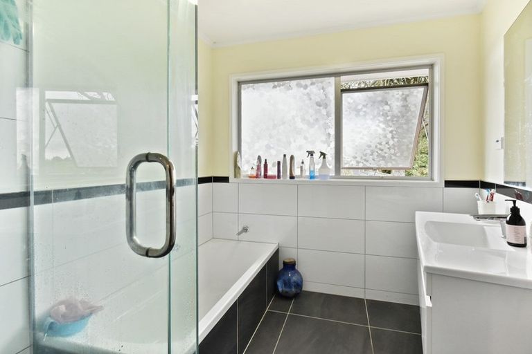 Photo of property in 384 Great South Road, Opaheke, Papakura, 2113