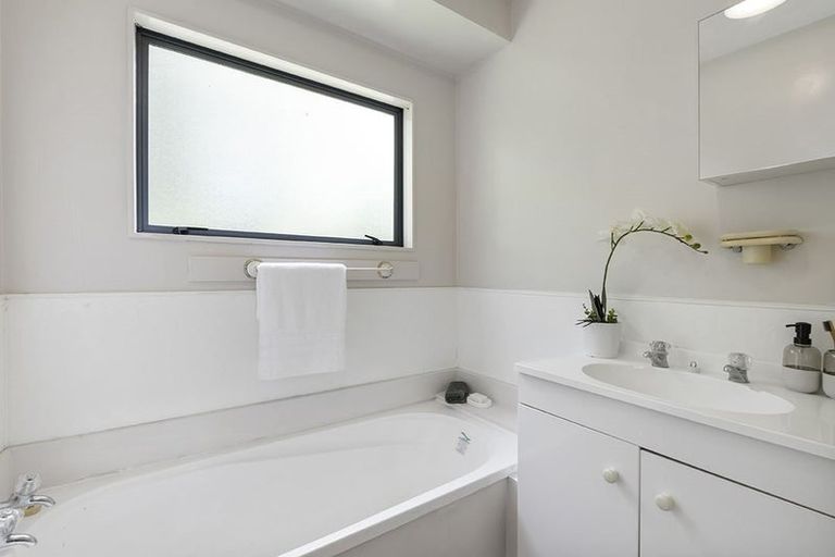 Photo of property in 5/42 Rodney Street, Wellsford, 0900