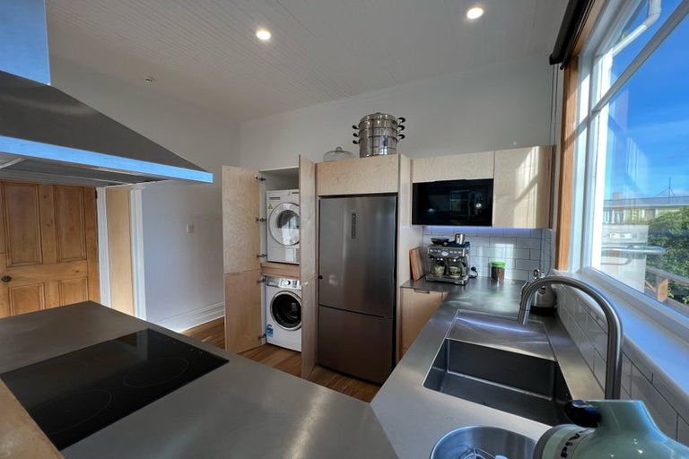 Photo of property in 43 Carnarvon Street, Belleknowes, Dunedin, 9011