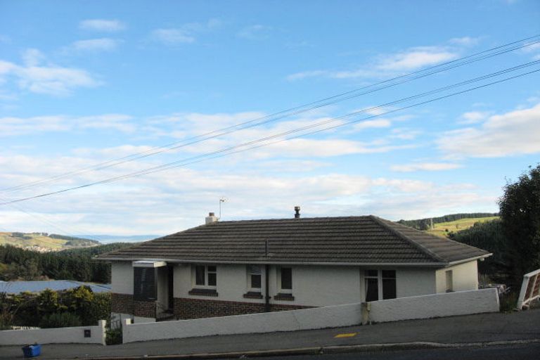 Photo of property in 290 Kenmure Road, Kenmure, Dunedin, 9011