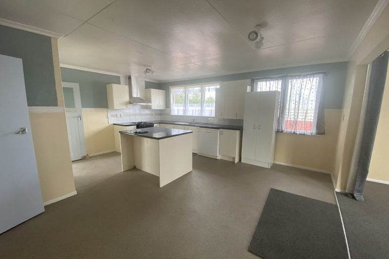 Photo of property in 48a Cornfoot Street, Castlecliff, Whanganui, 4501