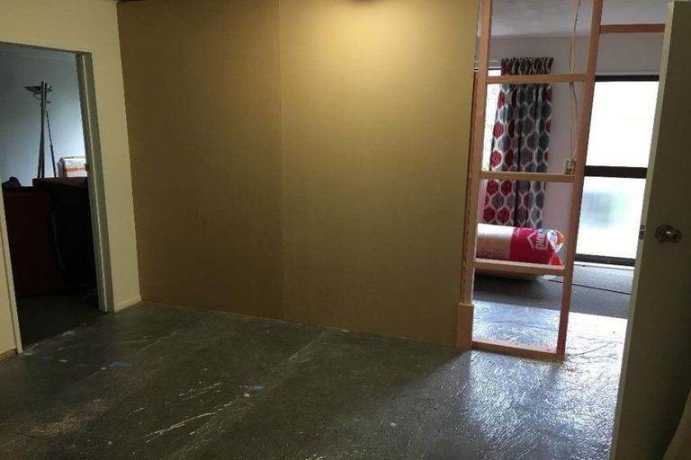 Photo of property in 33b Lochee Road, Upper Riccarton, Christchurch, 8041