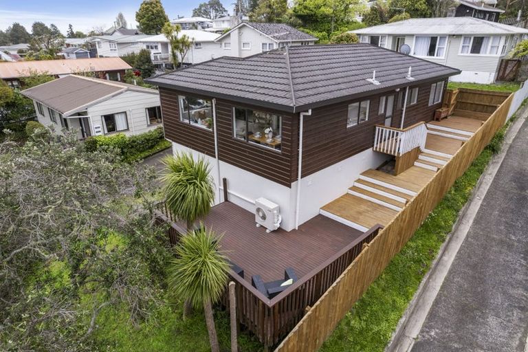 Photo of property in 1/13 Park Road, Glenfield, Auckland, 0629