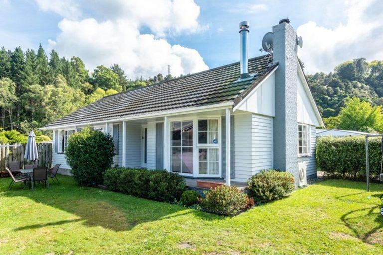 Photo of property in 92 Valley Road, Mangapapa, Gisborne, 4010