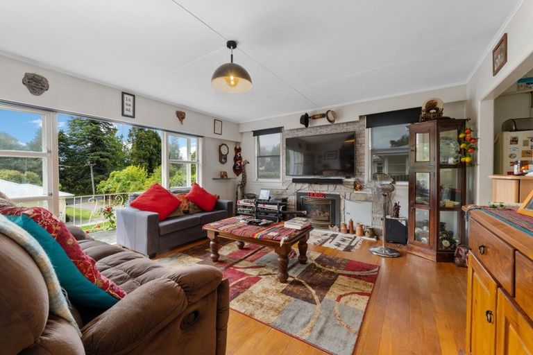 Photo of property in 5 Rangaroa Road, Taumarunui, 3920
