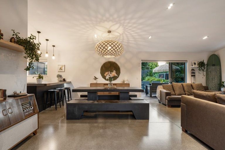 Photo of property in 209 Kiwi Road, Whangamata, 3620