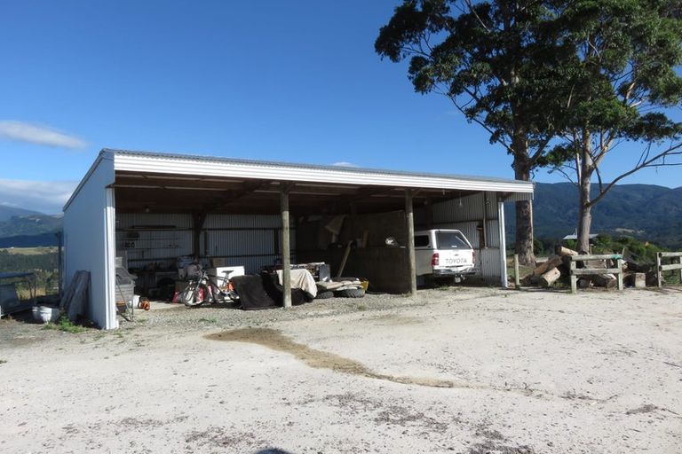 Photo of property in 744 Waiwhero Road, Ngatimoti, Motueka, 7196