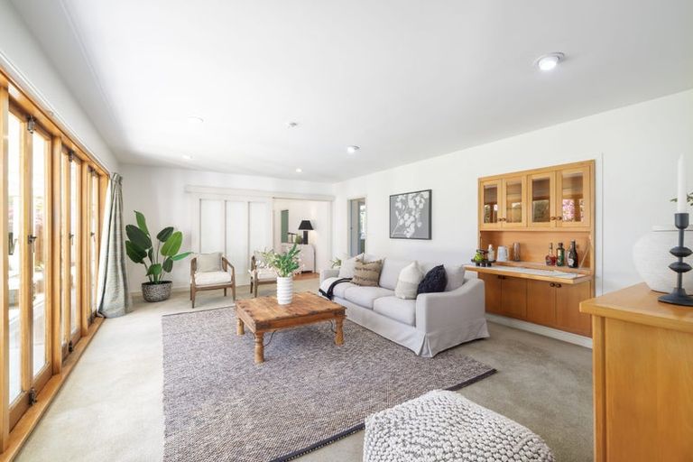 Photo of property in 117 Hamilton Avenue, Ilam, Christchurch, 8041