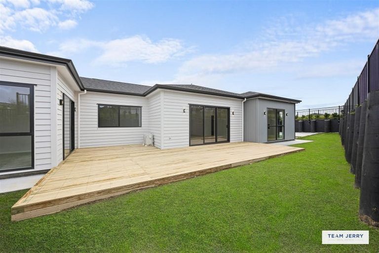 Photo of property in 28 Spudman Rise, Pukekohe, 2120