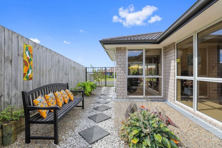 Photo of property in 47 Hamon Place, Pukehangi, Rotorua, 3015