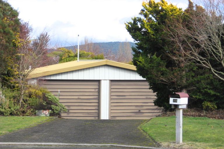 Photo of property in 35 Boojum Dell, Kinloch, Taupo, 3377