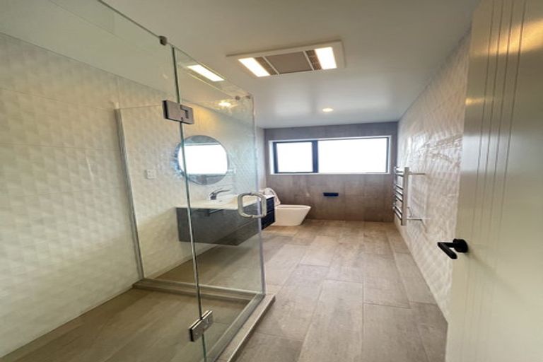 Photo of property in 23 Sidwell Road, Wainui, 0932