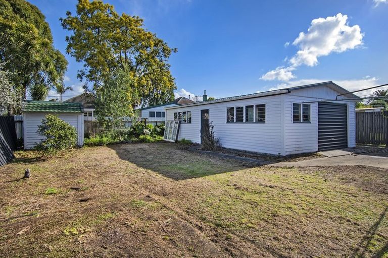 Photo of property in 15 Cairnfield Road, Kensington, Whangarei, 0112