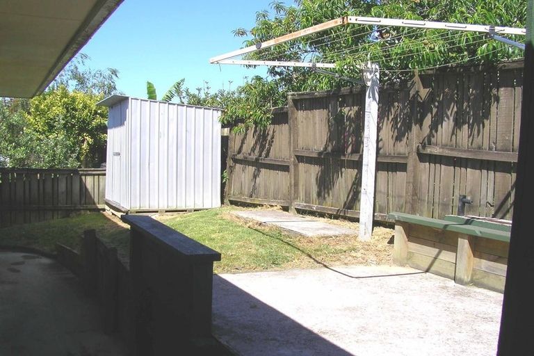 Photo of property in 15 Sabot Place, Massey, Auckland, 0614